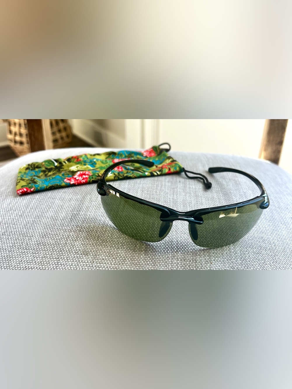 Maui Jim Banyans MJ-412-02 Polarized Sport Sunglasses Black